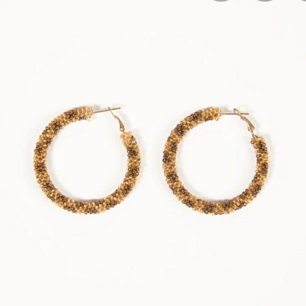 SJ ANIMAL PRINT HOOPS